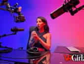 Interview - Esluna Love gallery photo