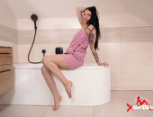 Petite Likes Anal (2) gallery photo