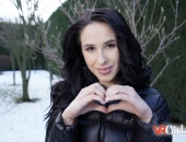Snowy Love gallery photo